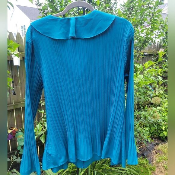 Teal Button Down Blouse - Picture 9 of 11